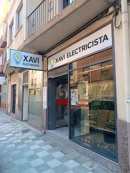 Foto de portada de Xavi Electricista
